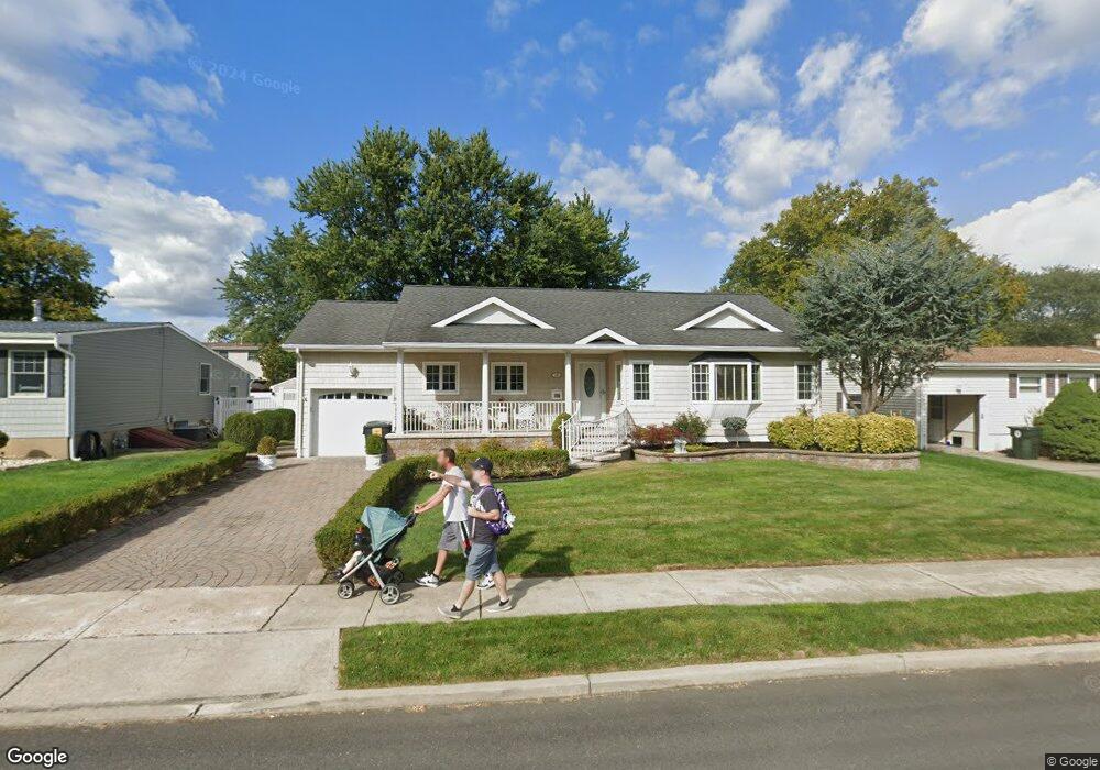 16 Annapolis Dr, Hazlet, NJ 07730 - photo 1