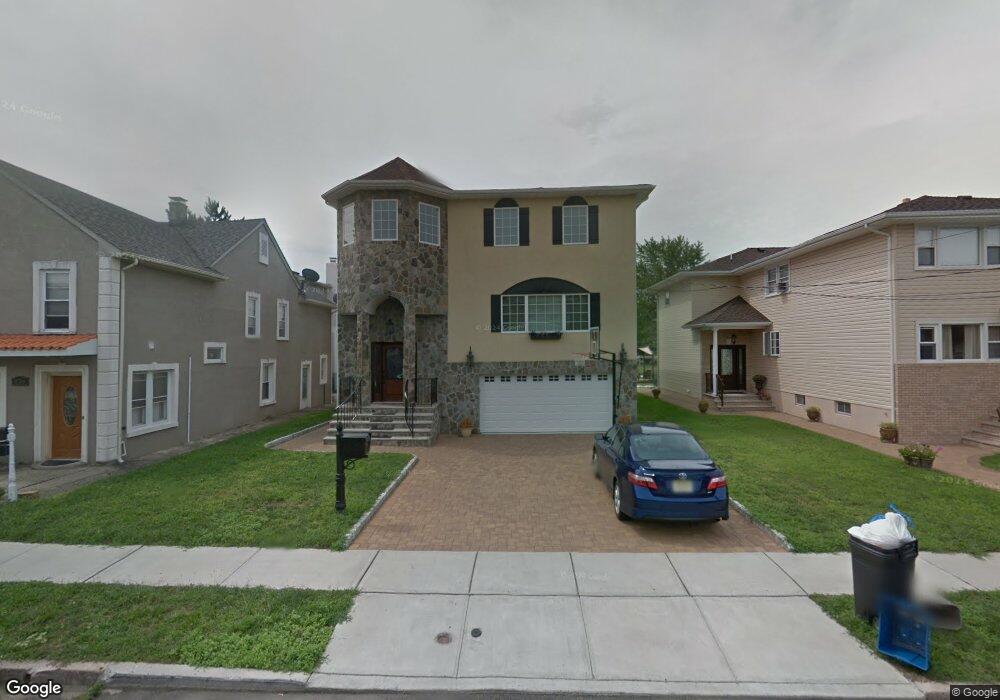 222 Copeland Ave, Lyndhurst, NJ 07071 - photo 1