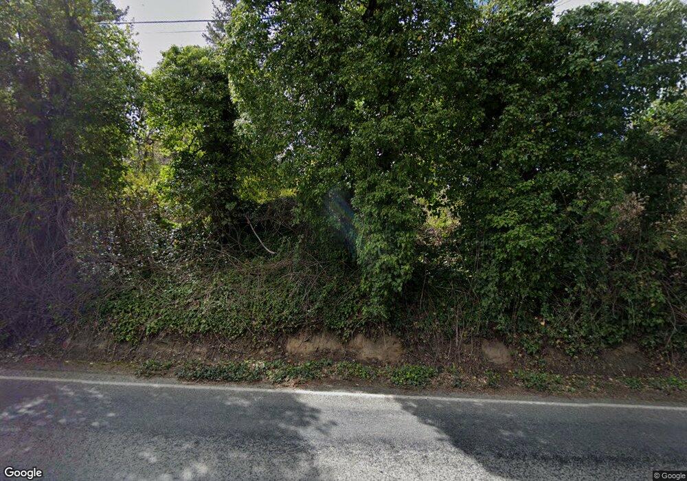 2096 Cloverlawn Dr, Grants Pass, OR 97527 - photo 1