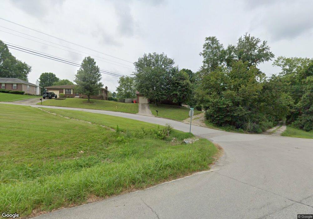 5100 Barry Ln, Floyds Knobs, IN 47119 - photo 1