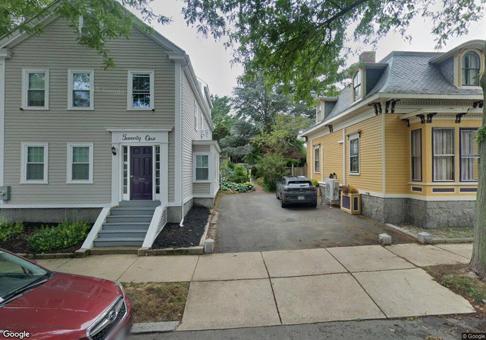21 1/2 Buffum St, Salem, MA 01970 - photo 1