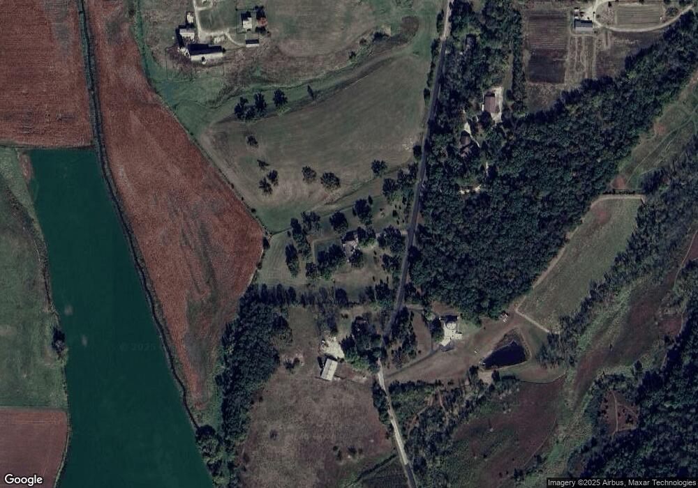 N2827 Pine Tree Rd, Monroe, WI 53566 - photo 1