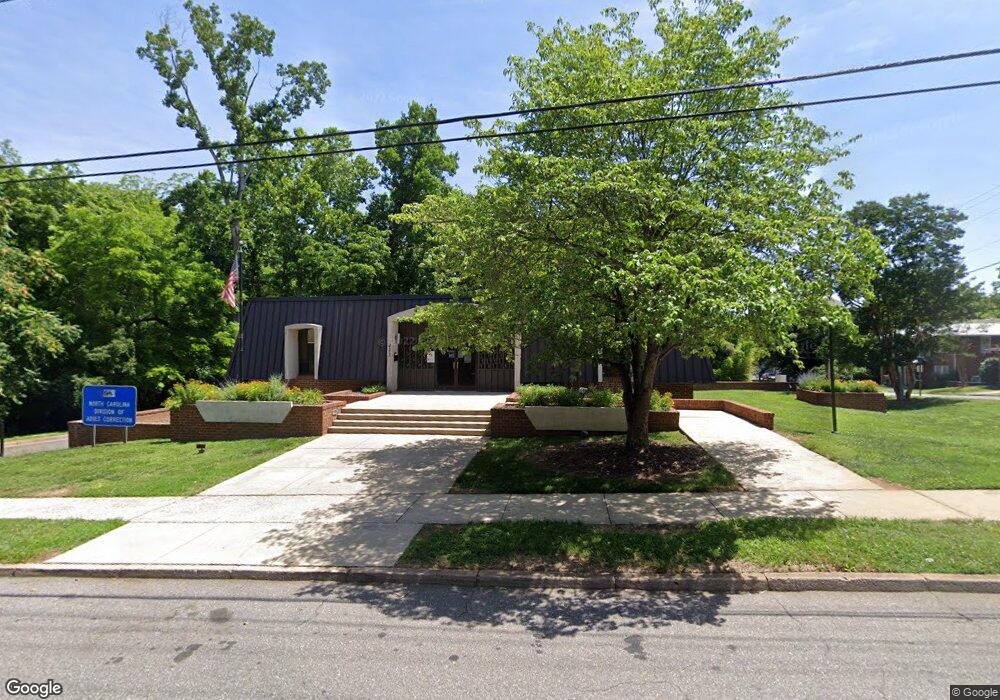 433 S Meeting St, Statesville, NC 28677 - photo 1