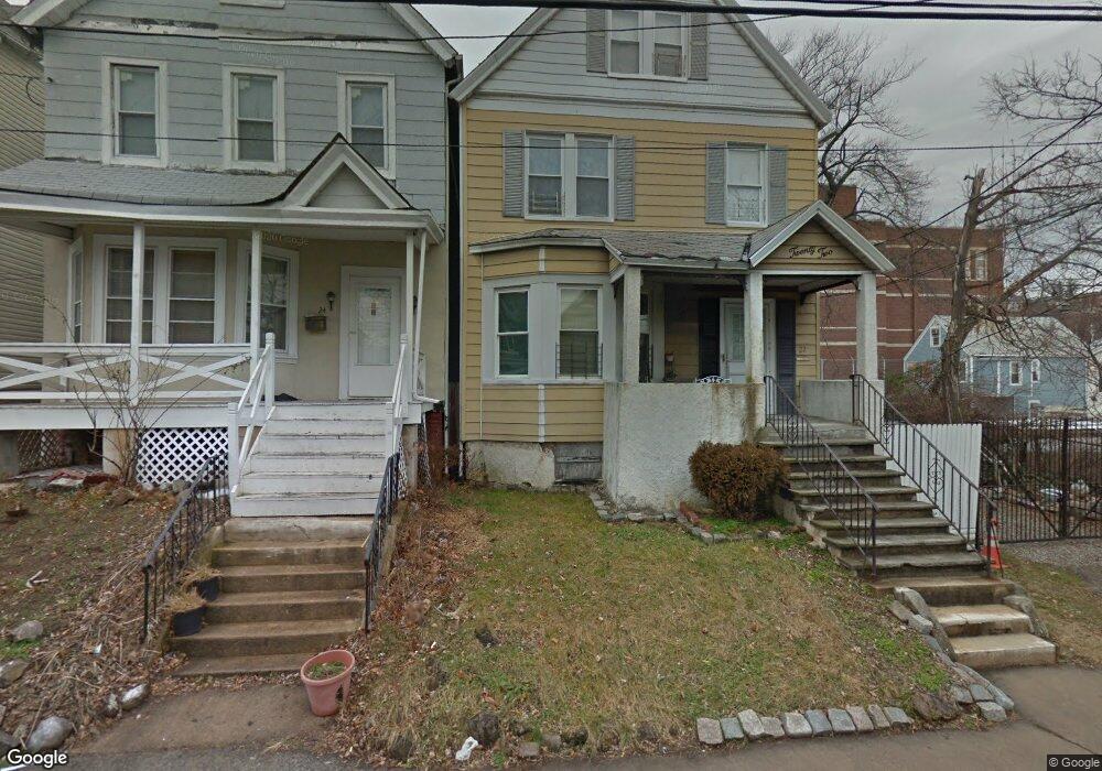 20 Brewster St, Staten Island, NY 10304 - photo 1