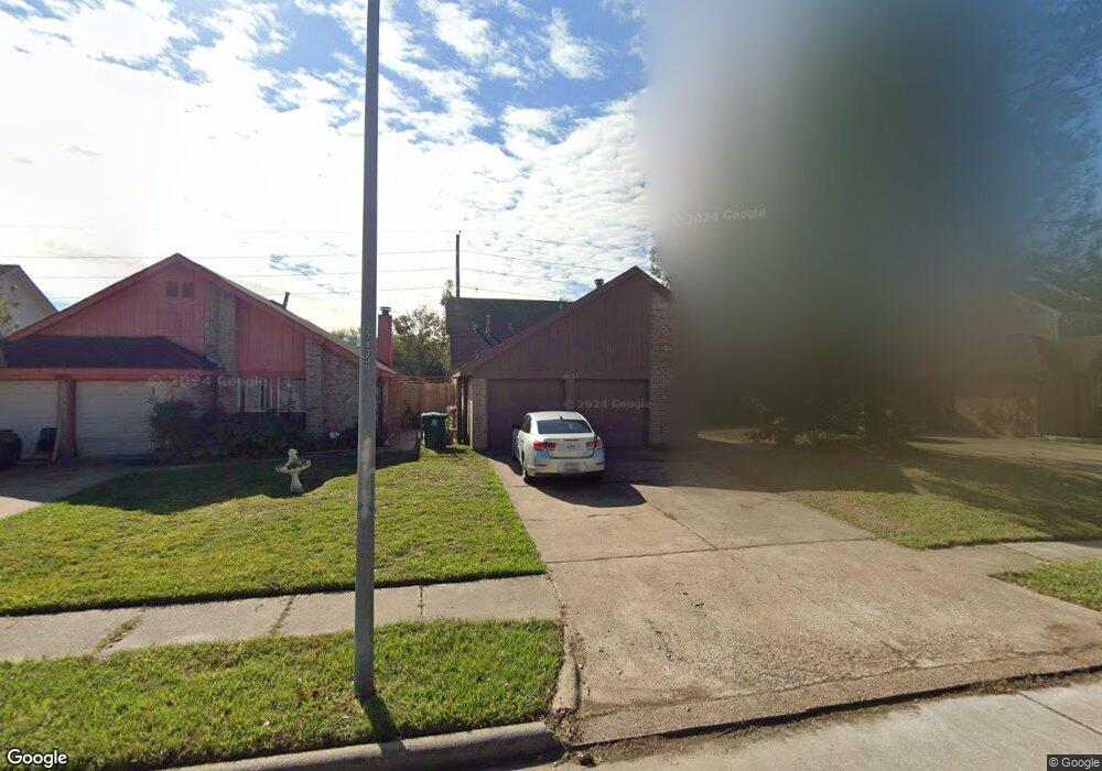 3635 Storm Creek Dr, Houston, TX 77088 - photo 1