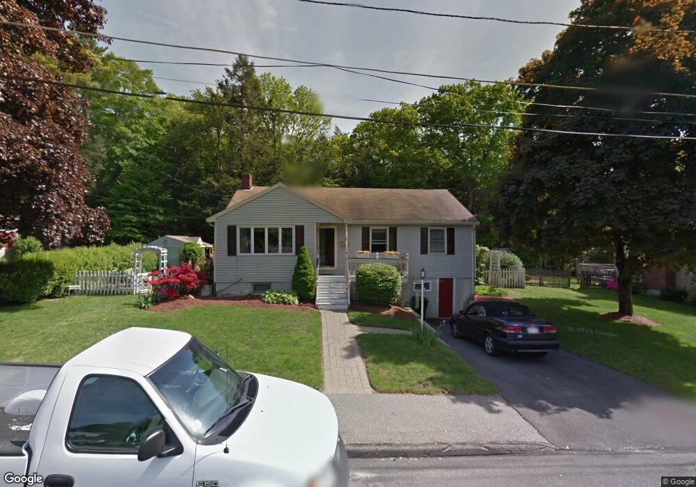 44 Woodcliff Rd, Holbrook, MA 02343 - photo 1