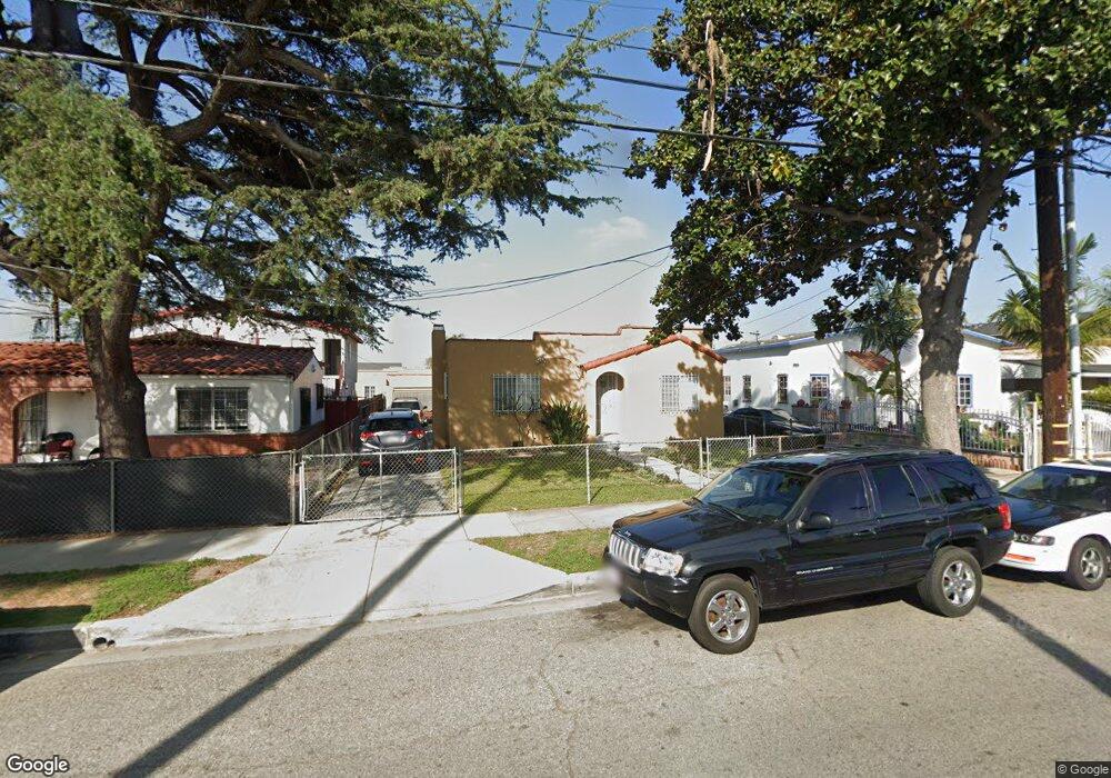 10221 S Freeman Ave, Inglewood, CA 90304 - photo 1