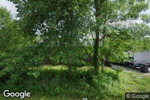 506 W Saint Louis St, New Douglas, IL 62074