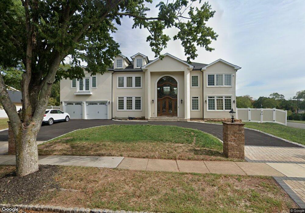 27 Woodlake Dr, Piscataway, NJ 08854 - photo 1