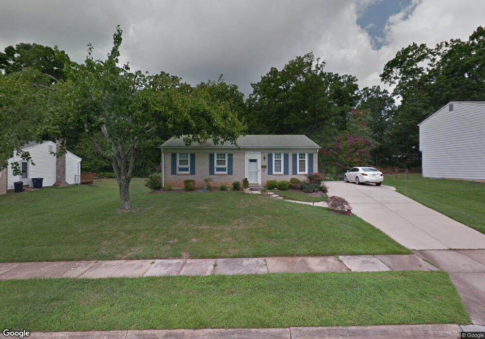 5904 Lundy Dr, Lanham, MD 20706 - photo 1