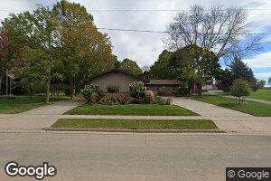 820 S Bridge St, Manawa, WI 54949