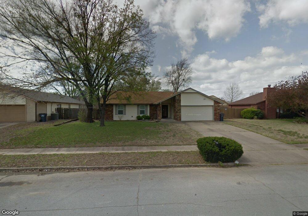 222 Fox Run Cir, Jenks, OK 74037 - photo 1