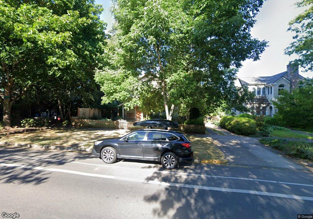 2060 Agate St, Eugene, OR 97403 - photo 1