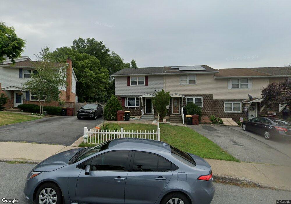 3370 S 2nd St, Whitehall, PA 18052 - photo 1