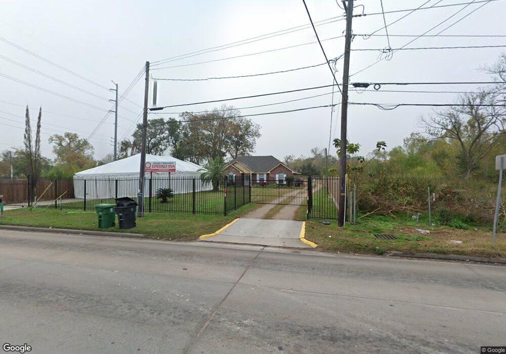 1133 W Little York Rd, Houston, TX 77091 - photo 1