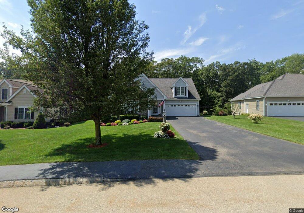 10 Canterbury Ct, Salem, NH 03079 - photo 1