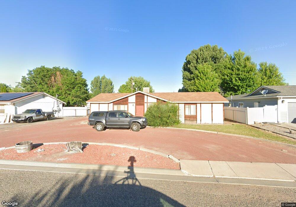 1109 River Cir, Bloomfield, NM 87413 - photo 1