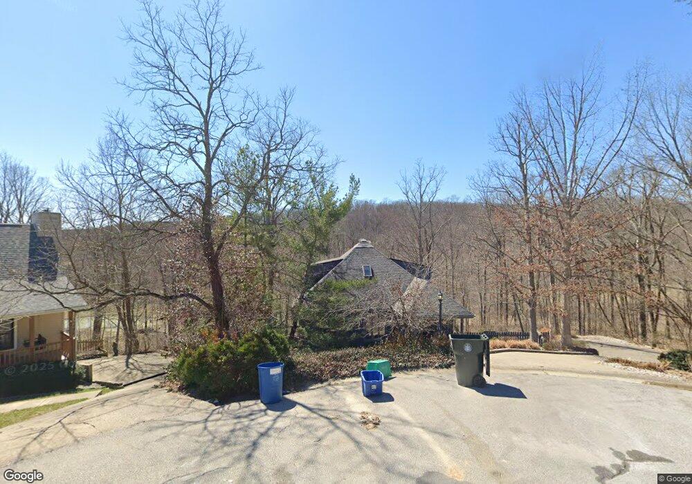 1143 Carriage Ln, New Albany, IN 47150 - photo 1