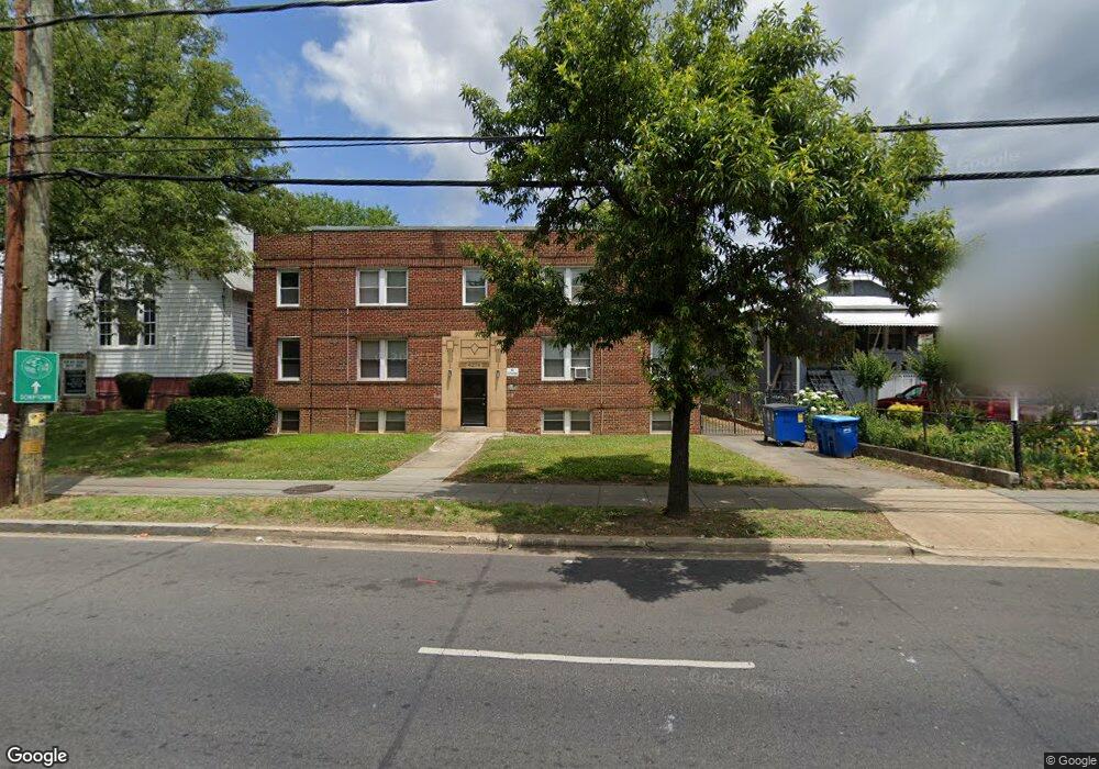 4274 Benning Rd NE, Washington, DC 20019 - photo 1