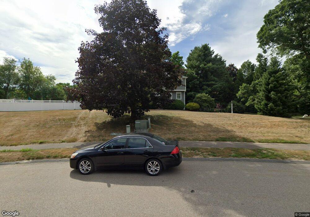 4 Waterview Dr, Medway, MA 02053 - photo 1