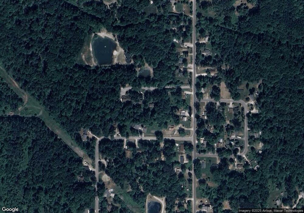 823 Sandow Rd, Midland, MI 48640 - photo 1