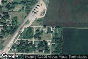 402 E Harvey St, Armstrong, MO 65230