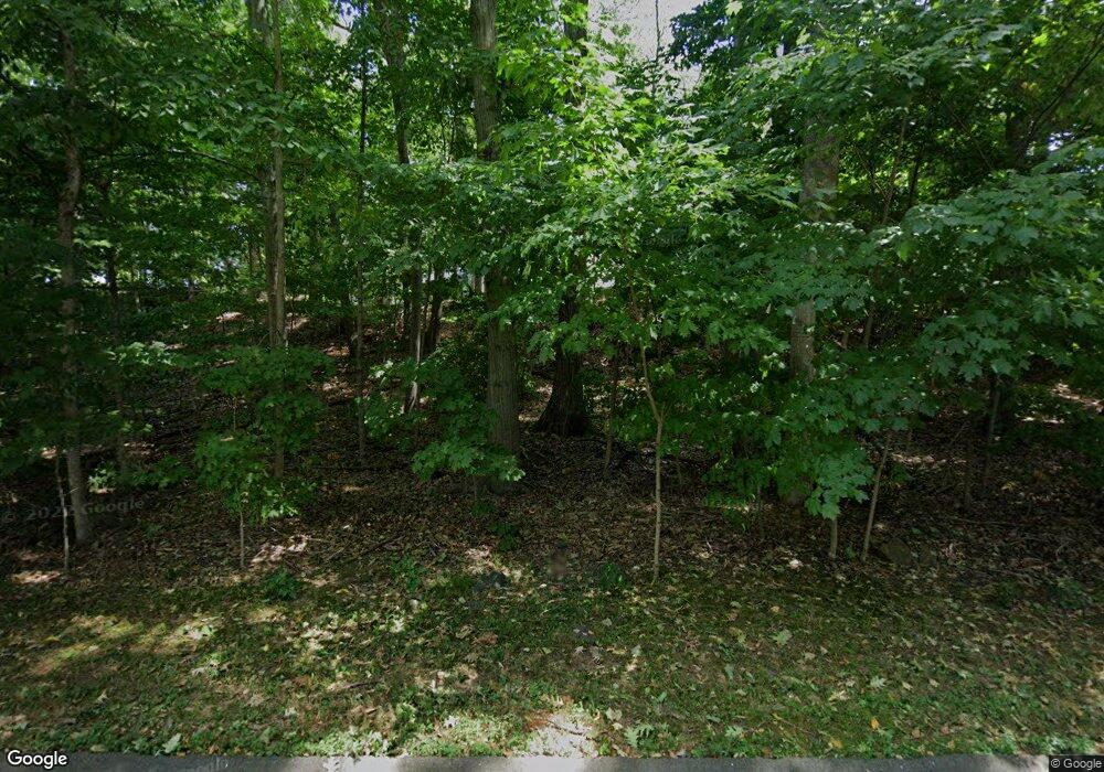 28 Steep Hollow Ln, West Hartford, CT 06107 - photo 1