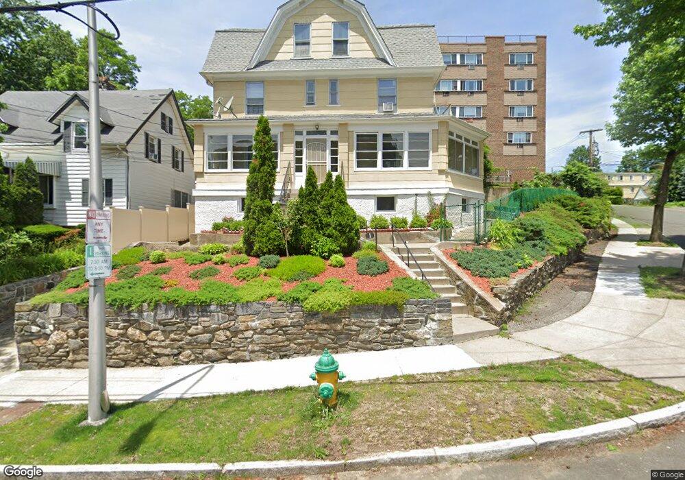 23 Hillside Ave unit C, White Plains, NY 10601 - photo 1