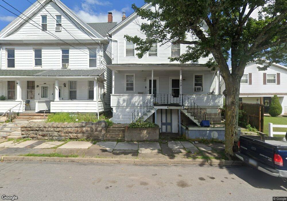 589 N Vine St, Hazleton, PA 18201 - photo 1