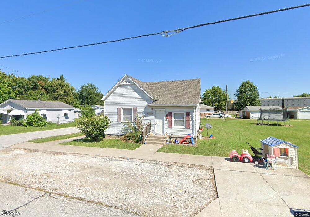 1133 Quinn St, Moberly, MO 65270 - photo 1
