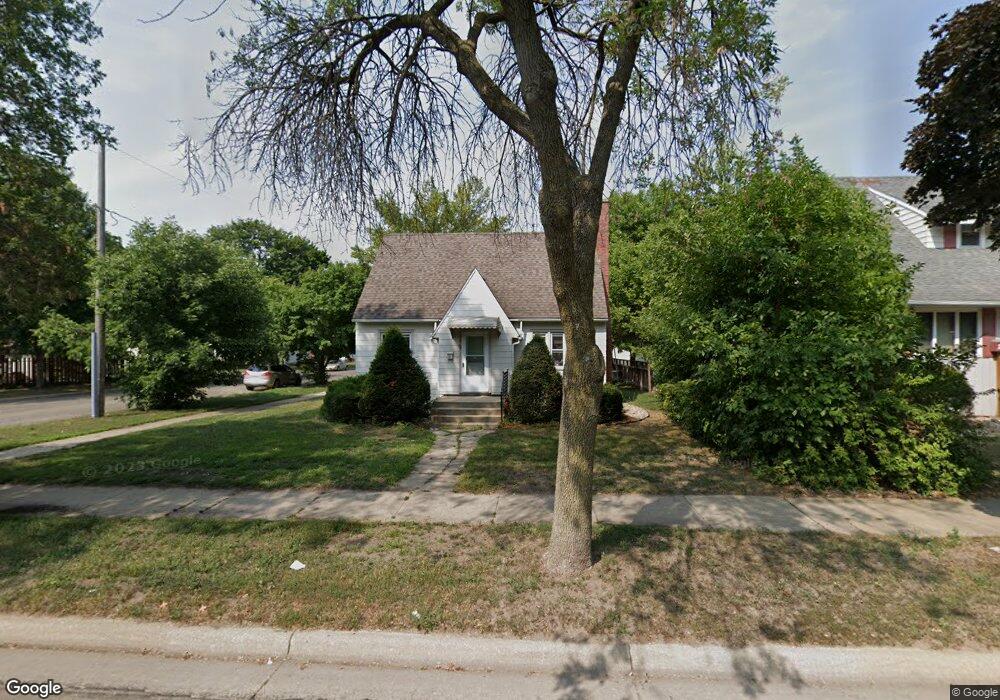 1008 4th St SW, Austin, MN 55912 - photo 1