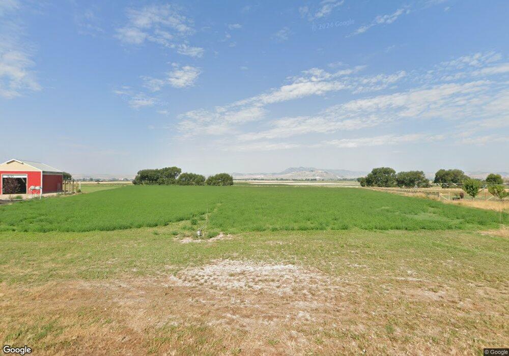 17 E 7340 unit 8, Smithfield, UT 84335 - photo 1