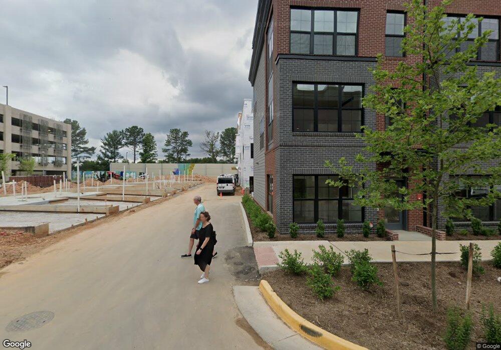 11236 Faraday Park Dr, Reston, VA 20190 - photo 1