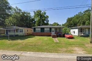 207 3rd Ave, Chickasaw, AL 36611