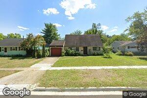 741 Stinchcomb Dr, Columbus, OH 43202