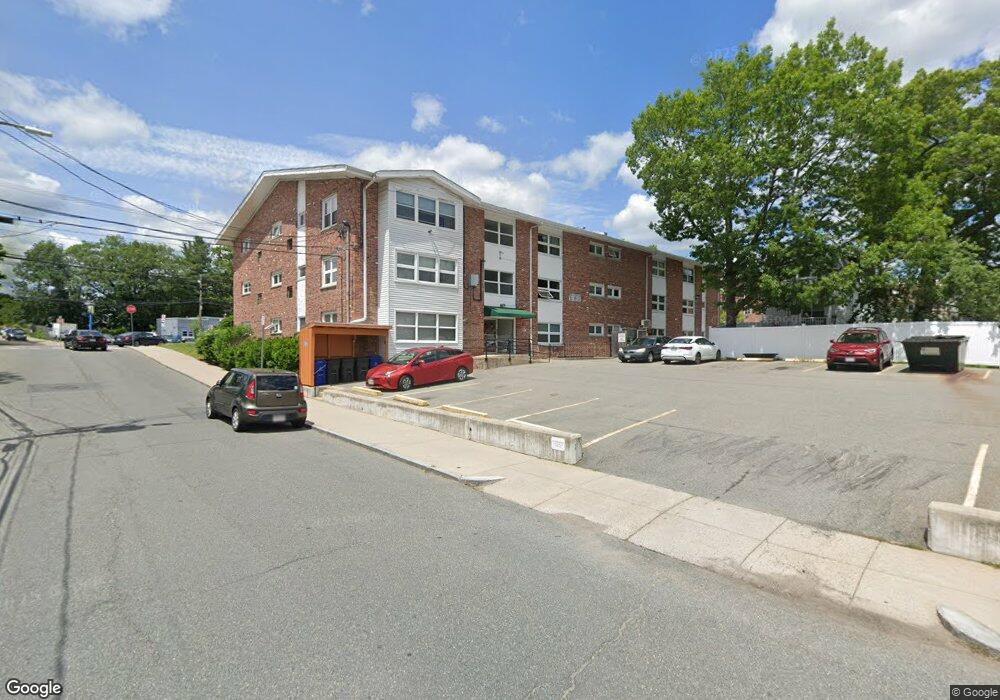 5140 Washington St unit 34, West Roxbury, MA 02132 - photo 1