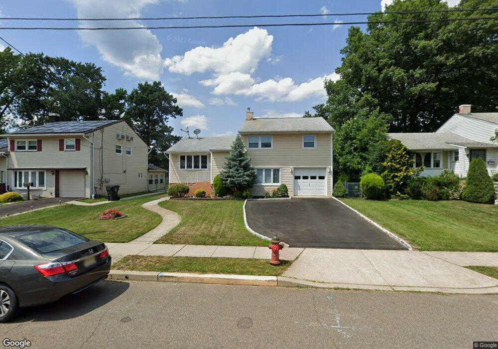 32 Neptune Place, Colonia, NJ 07067 - photo 1