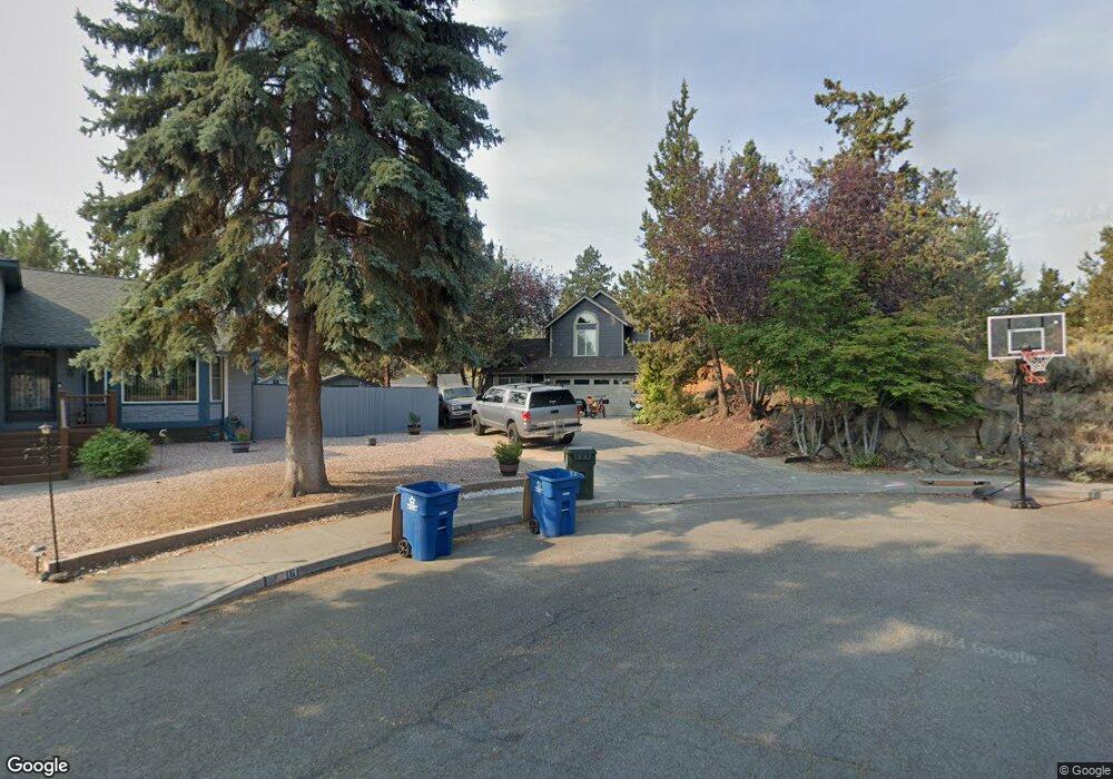 1609 NE Hollowtree Ln, Bend, OR 97701 - photo 1