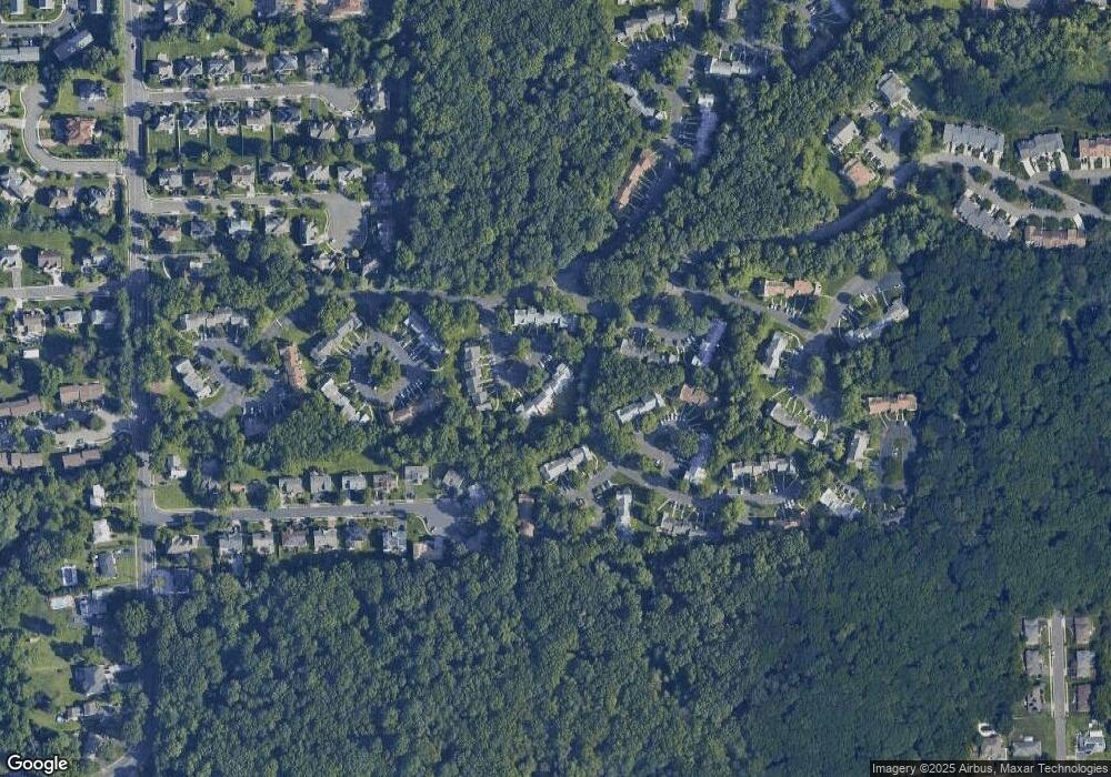 1003 Timber Oaks Rd, Edison, NJ 08820 - photo 1