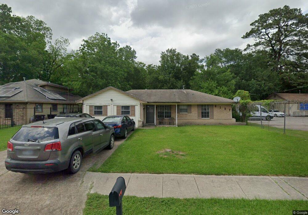 6107 Langley Rd, Houston, TX 77016 - photo 1