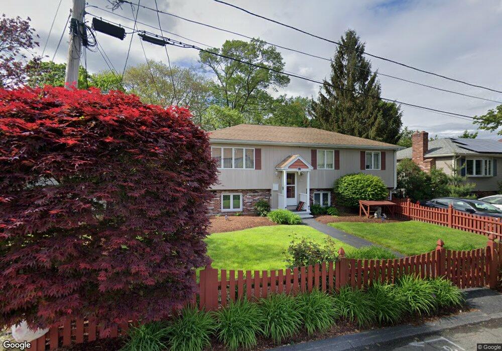 9 Osborne St, Lynn, MA 01905 - photo 1