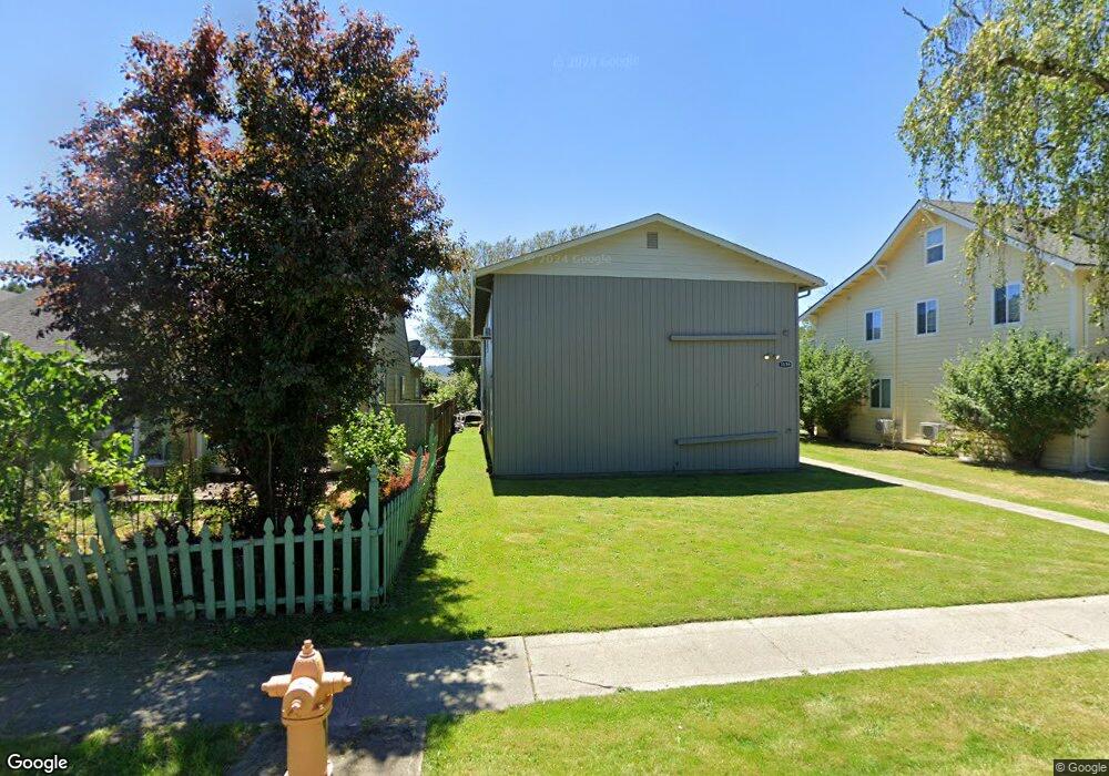 3139 Dover St unit 2, Longview, WA 98632 - photo 1