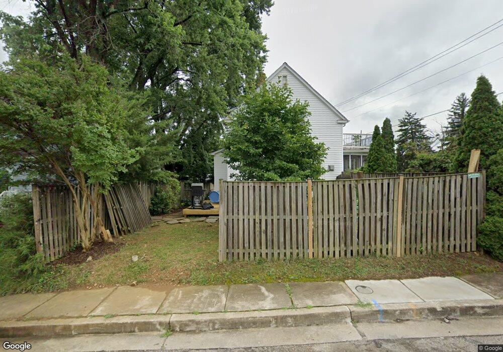 1403 Avon Ct, Halethorpe, MD 21227 - photo 1