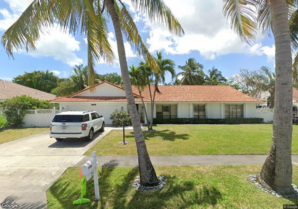752 SW 33rd Place, Boynton Beach, FL 33435 - photo 1