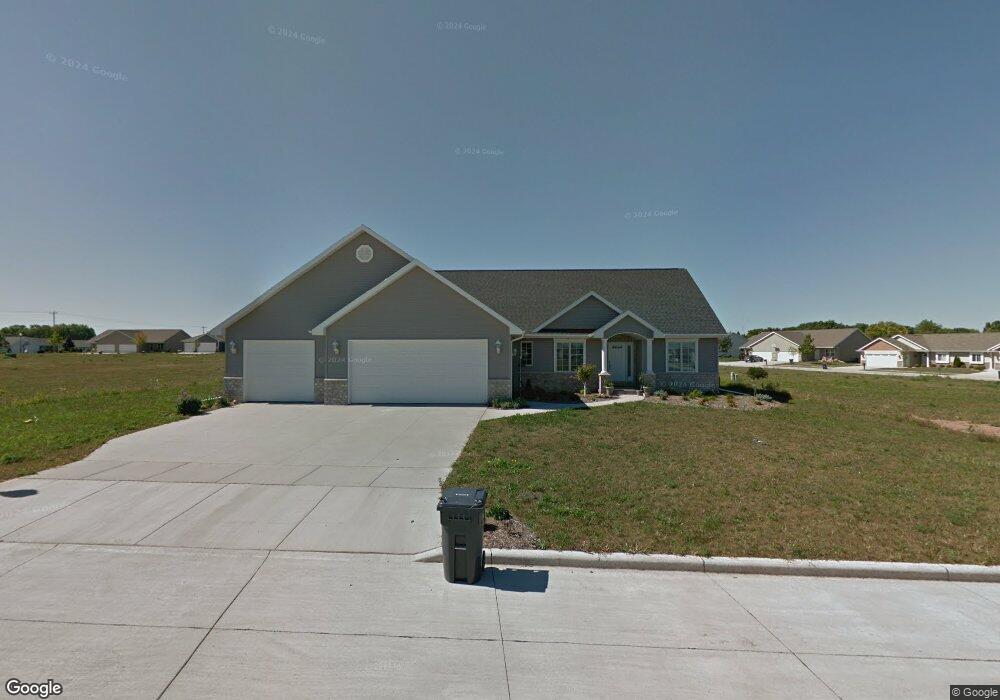 1206 Kathleen Ct, Appleton, WI 54915 - photo 1