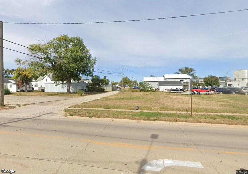 110 8th Ave SW, Cedar Rapids, IA 52404 - photo 1