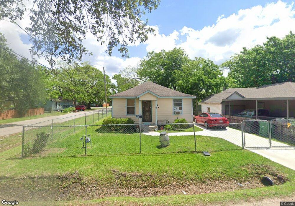 4224 Delhi St, Houston, TX 77022 - photo 1