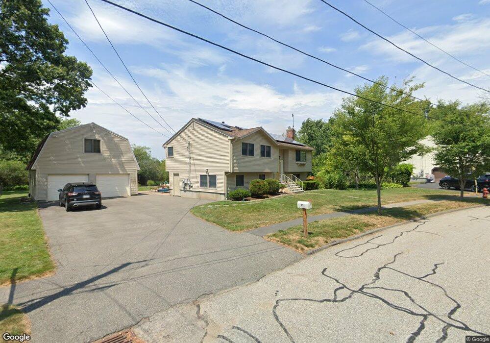 11 Kennedy Dr, Beverly, MA 01915 - photo 1