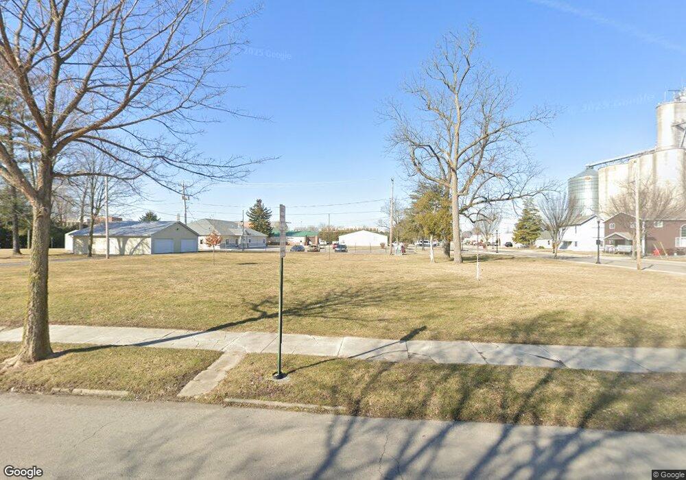 207 S Gilbert St, Ada, OH 45810 - photo 1