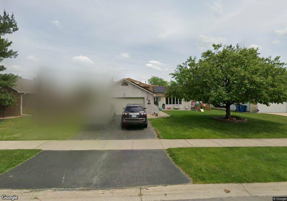 1543 Capri Ln, Dyer, IN 46311 - photo 1